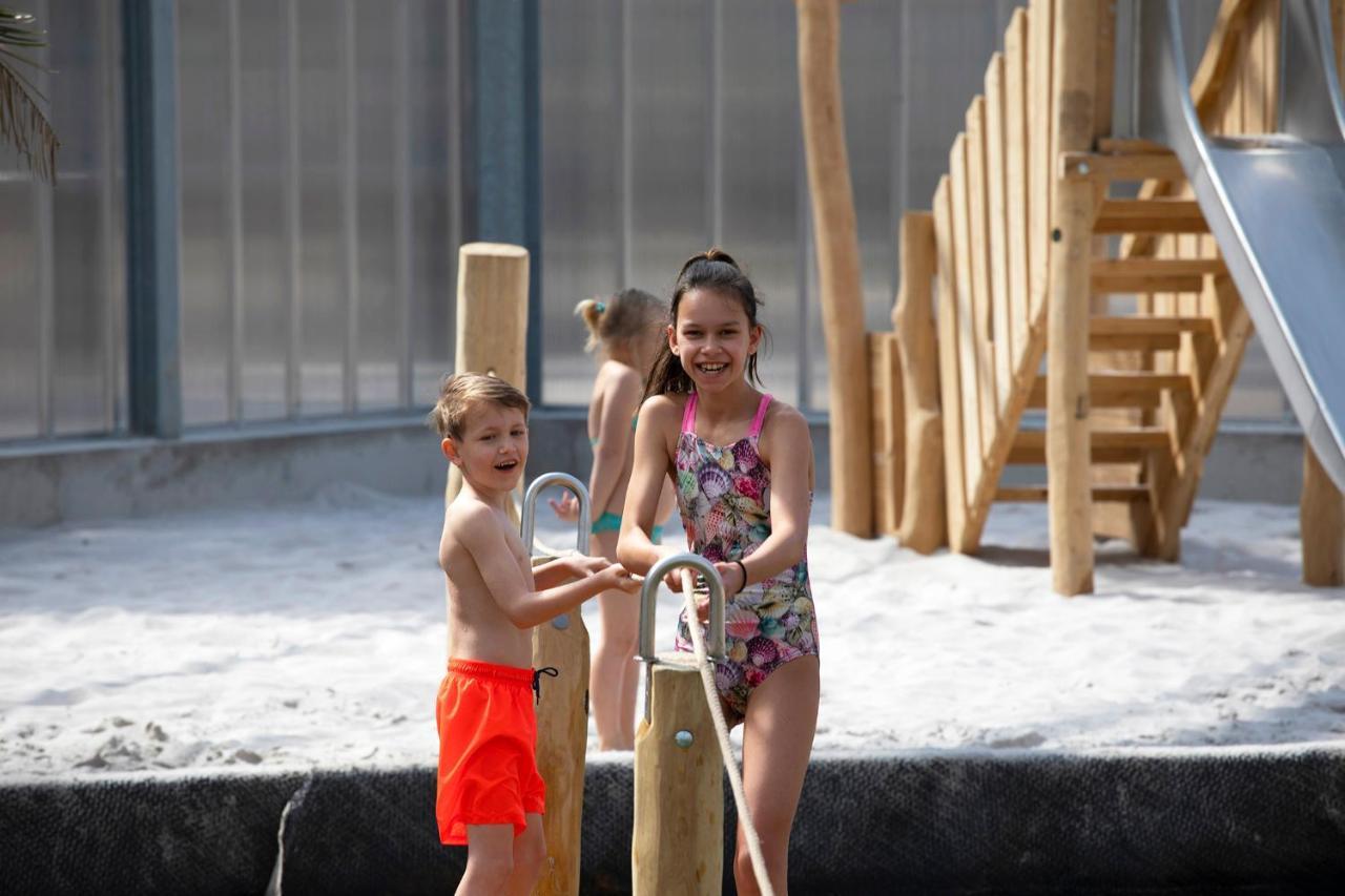 Camping Blauwe Meer Nv Hotel Lommel Kültér fotó