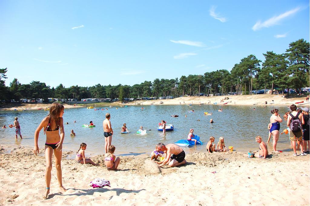 Camping Blauwe Meer Nv Hotel Lommel Kültér fotó