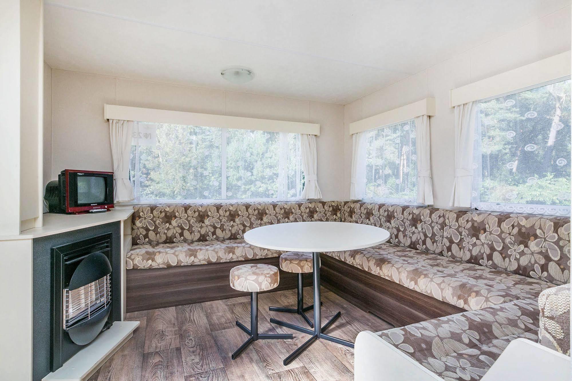 Camping Blauwe Meer Nv Hotel Lommel Kültér fotó