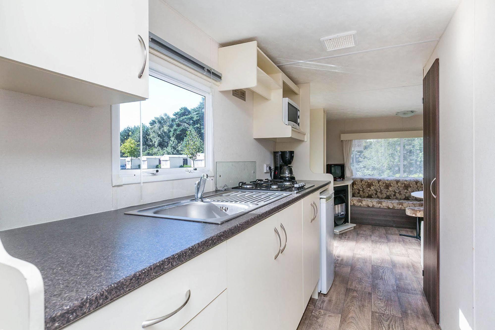 Camping Blauwe Meer Nv Hotel Lommel Kültér fotó